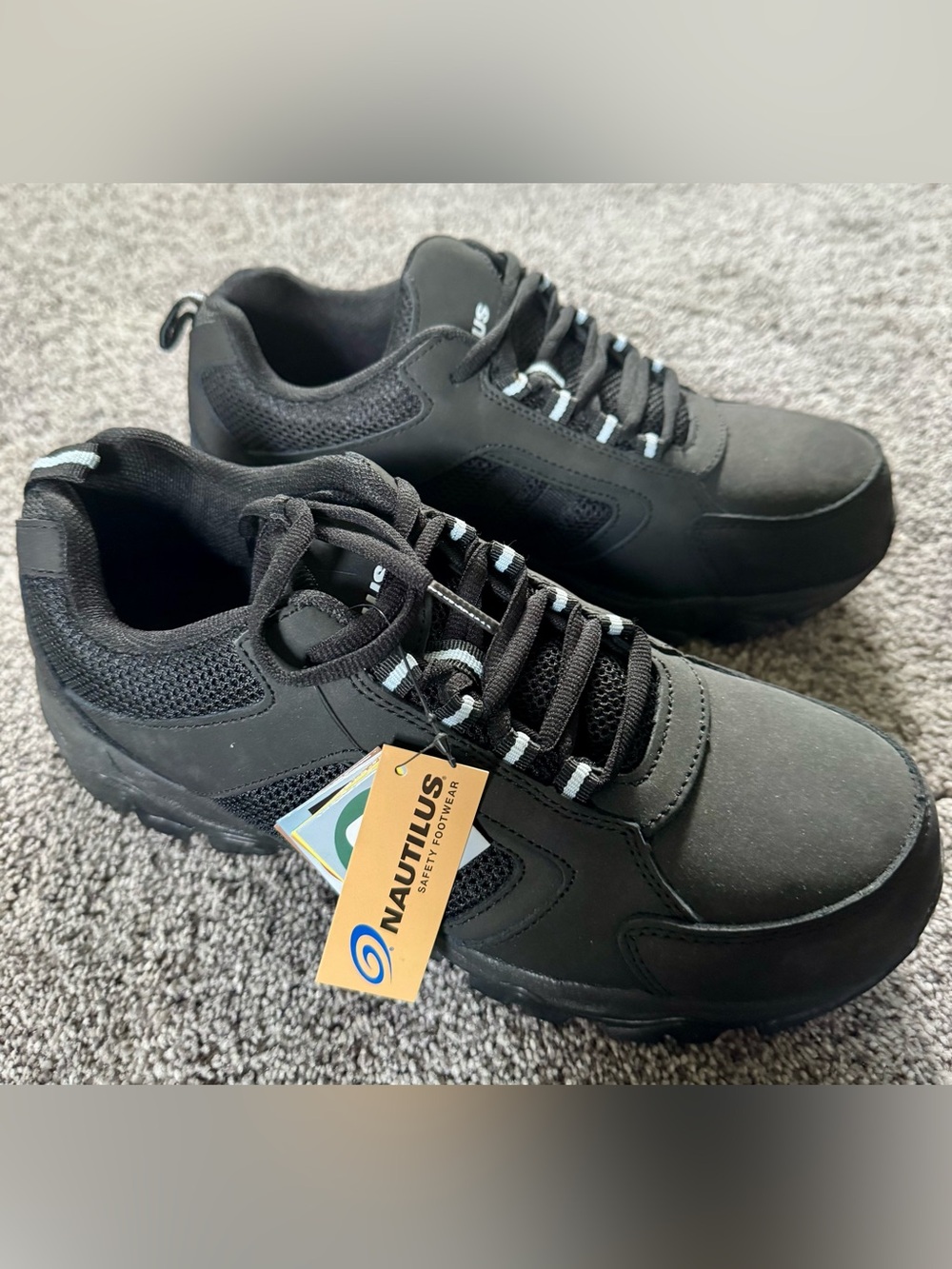 Nautilus Women's N2150 Oxford Safety Toe Comfort Work Shoes Size 9. New w/o box
